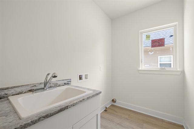 31610 Beaver Circle, New Boston, MI 48164