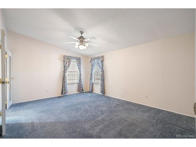 185 Elm St, Hudson, CO 80642