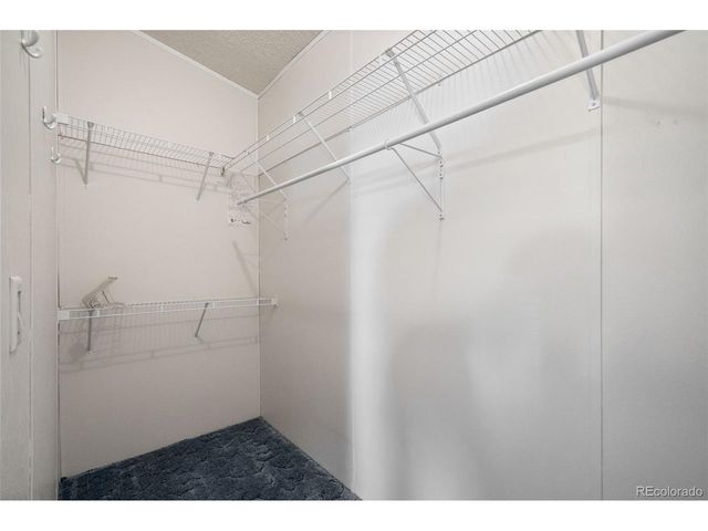 185 Elm St, Hudson, CO 80642