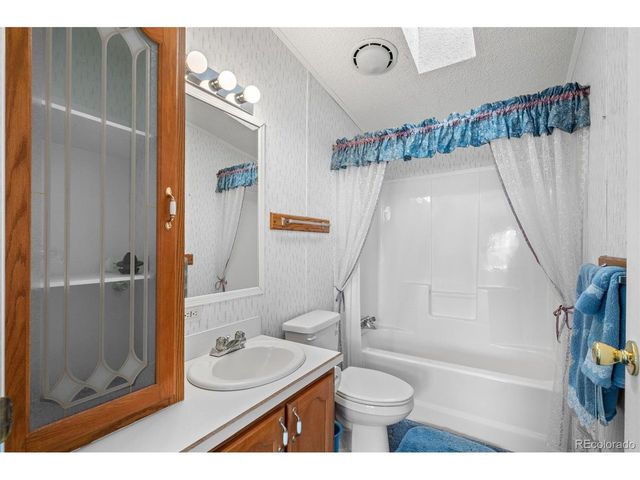 185 Elm St, Hudson, CO 80642