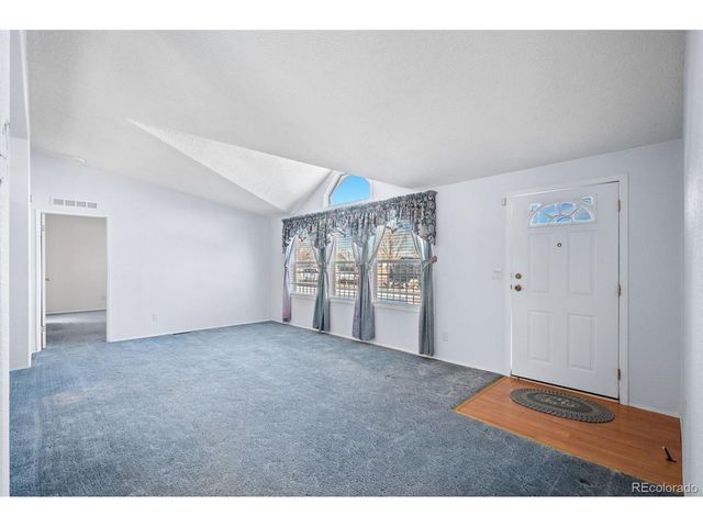 185 Elm St, Hudson, CO 80642