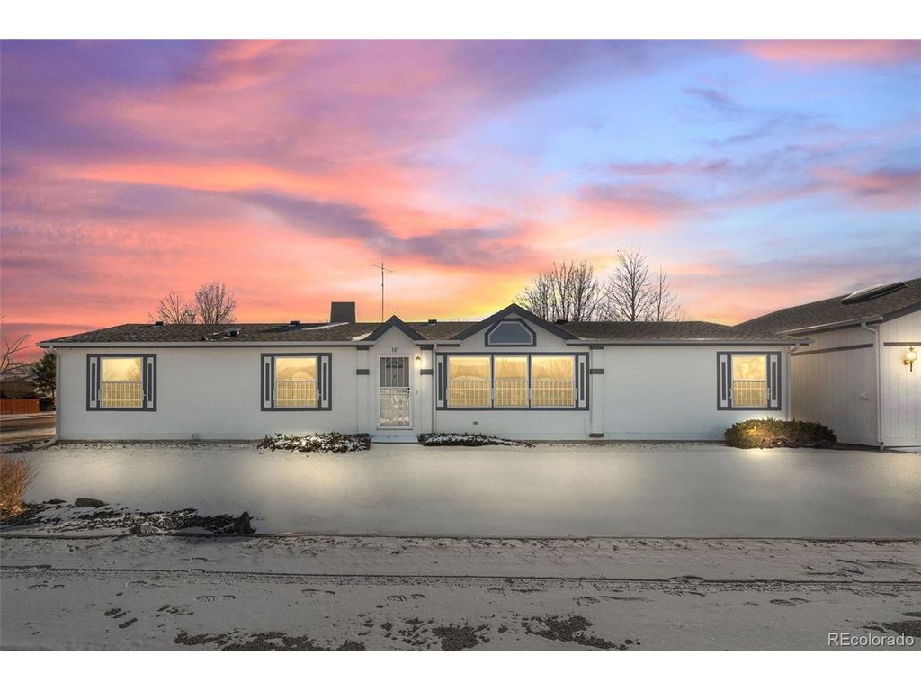 185 Elm St, Hudson, CO 80642