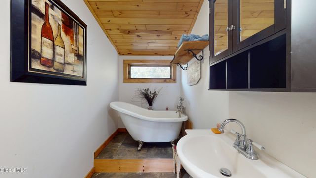 225 Fairy Lake Road, Moriah, NY 12960