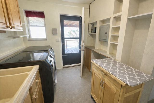 21422 S Appaloosa Road, Yucca, AZ 86438