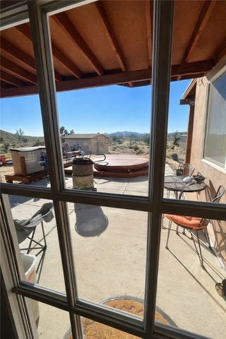 21422 S Appaloosa Road, Yucca, AZ 86438