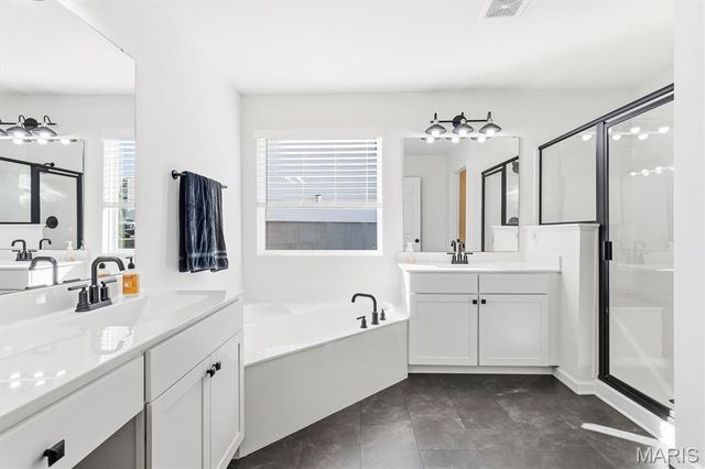 17513 Wyman Ridge Drive, Eureka, MO 63025