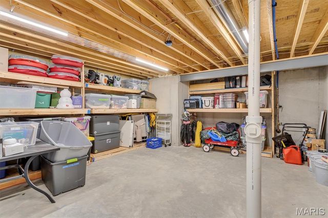 17513 Wyman Ridge Drive, Eureka, MO 63025