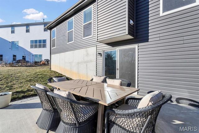 17513 Wyman Ridge Drive, Eureka, MO 63025