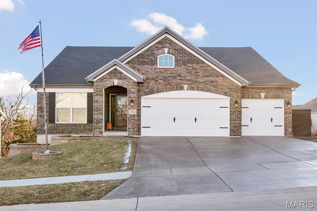 17513 Wyman Ridge Drive, Eureka, MO 63025