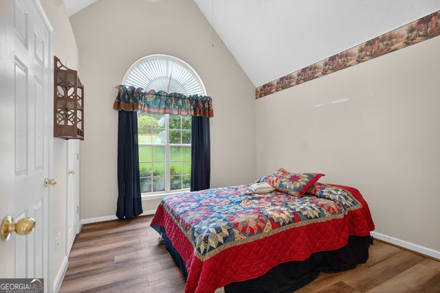 210 Old Pond Road, Lagrange, GA 30241