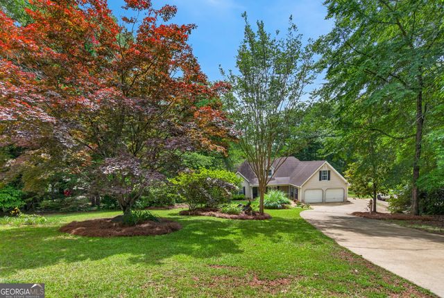 210 Old Pond Road, Lagrange, GA 30241