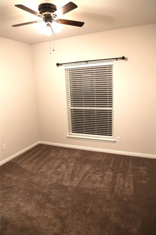 500 Oxford Lane, Troy, TX 76579