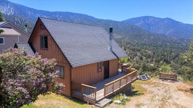 15440 Shasta Way, Pine Mountain Club, CA 93222