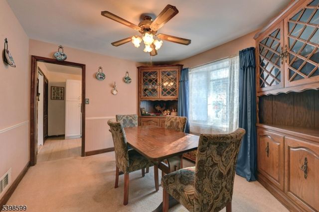 17 Garden Pl, Pequannock Twp., NJ 07444