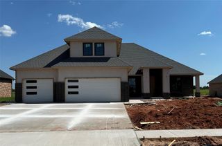 2226 W Cole Drive, Mustang, OK 73064