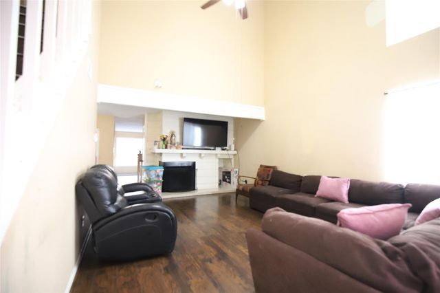 12581 Wellington Park Drive, Houston, TX 77072