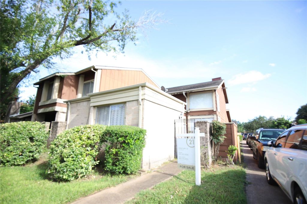 12581 Wellington Park Drive, Houston, TX 77072