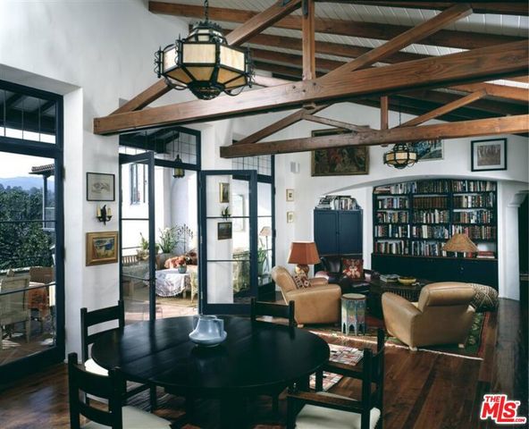 242 MABERY Road, Santa Monica, CA 90402