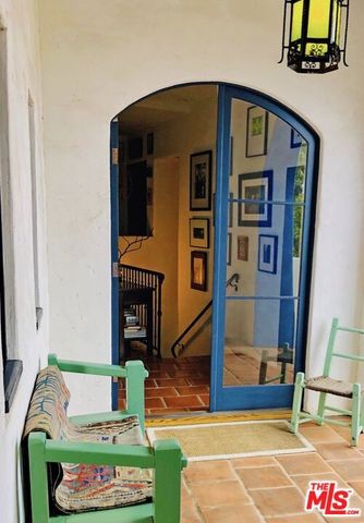 242 MABERY Road, Santa Monica, CA 90402