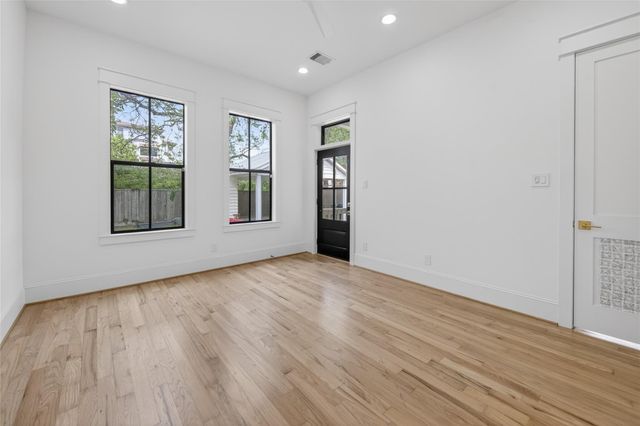 1308 Bingham Street, Houston, TX 77007