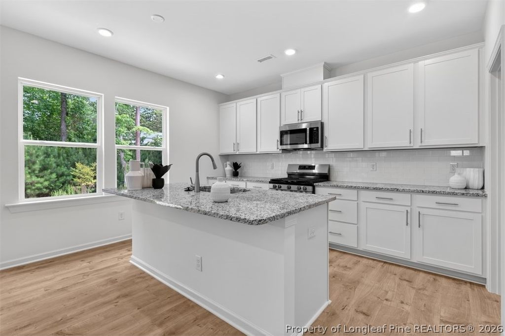 190 Hickory Grove Drive, Sanford, NC 27330 — photo 3