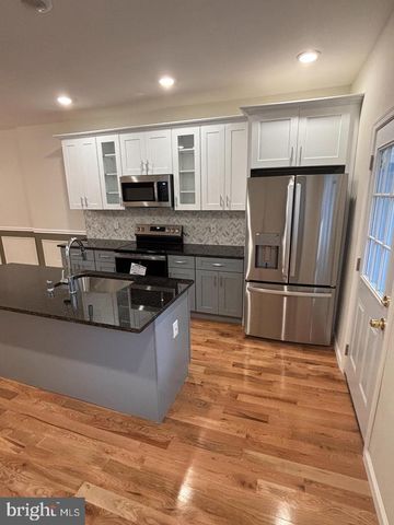 6723 N CARLISLE ST, Philadelphia, PA 19126