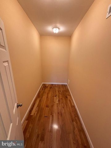 6723 N CARLISLE ST, Philadelphia, PA 19126