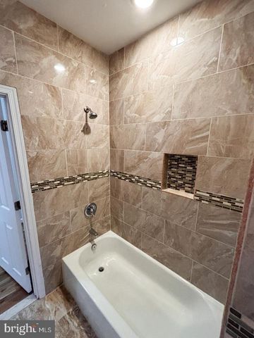 6723 N CARLISLE ST, Philadelphia, PA 19126