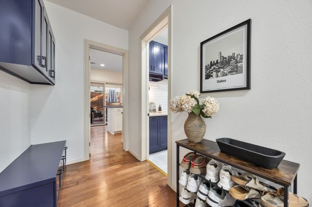 2623 N Garrett Avenue, Dallas, TX 75206