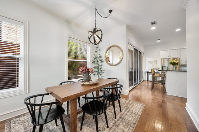 2623 N Garrett Avenue, Dallas, TX 75206