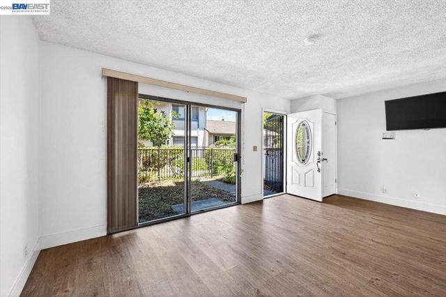 4439 callecita, Union City, CA 94587