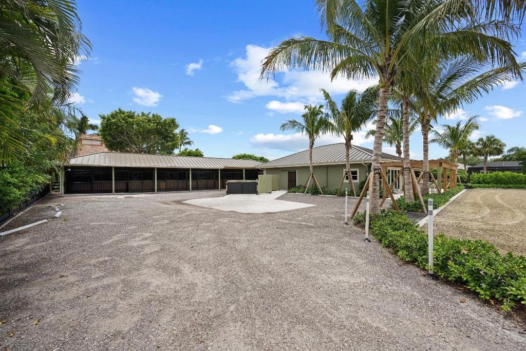 Image 3 of property listing at 14410 Equestrian Way, Wellington, FL 33414