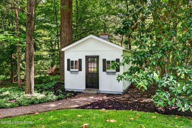 115 Tuliphurst Dr, Pewee Valley, KY 40056