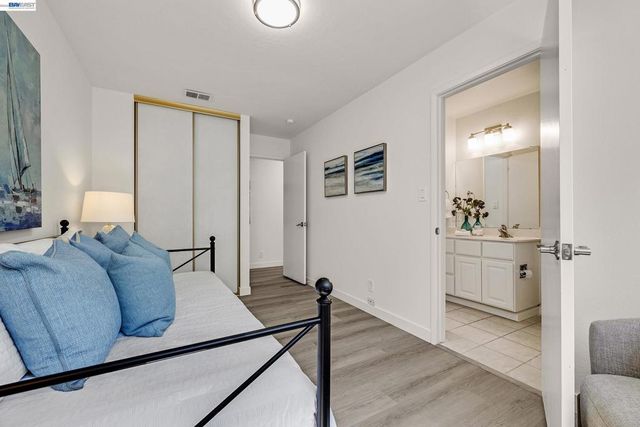 5195 Camino Alta Mira, Castro Valley, CA 94546