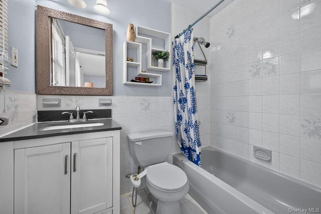 8470 159th Street, Jamaica, NY 11432