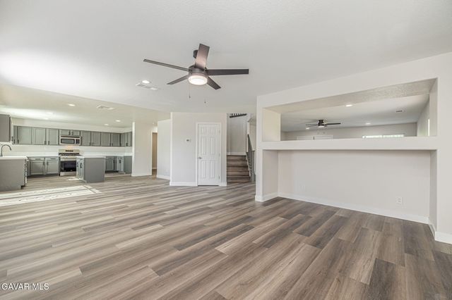 45123 Palm Lane, Lancaster, CA 93535
