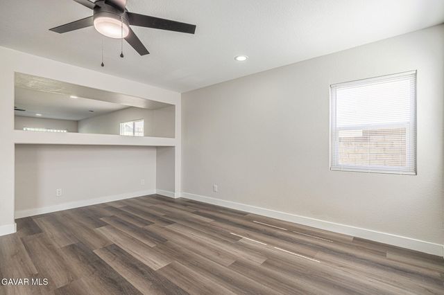 45123 Palm Lane, Lancaster, CA 93535