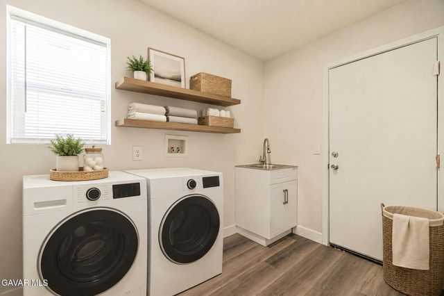 45123 Palm Lane, Lancaster, CA 93535