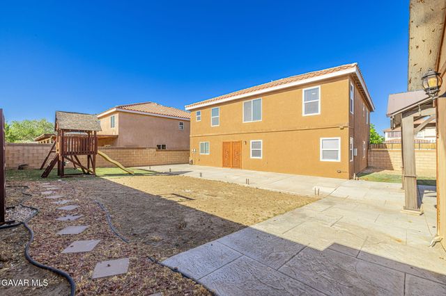 45123 Palm Lane, Lancaster, CA 93535