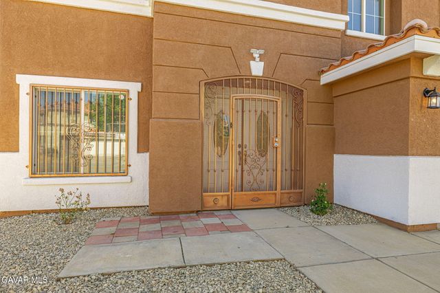45123 Palm Lane, Lancaster, CA 93535
