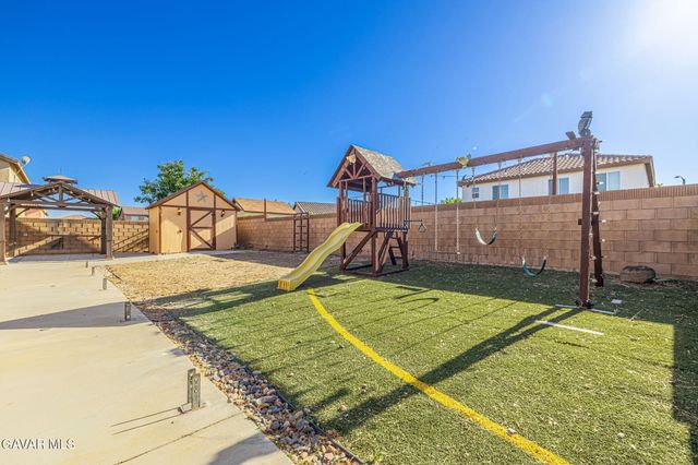 45123 Palm Lane, Lancaster, CA 93535