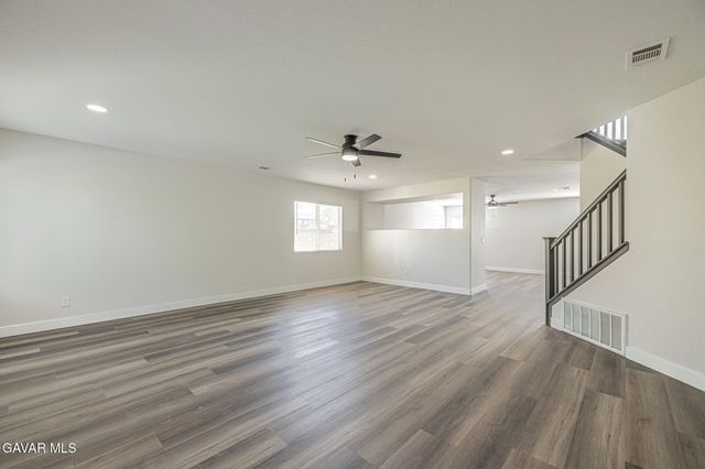 45123 Palm Lane, Lancaster, CA 93535