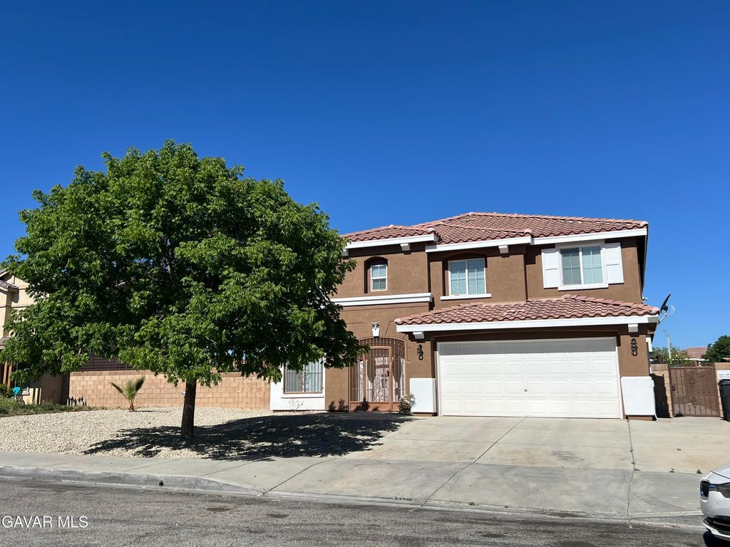 45123 Palm Lane, Lancaster, CA 93535