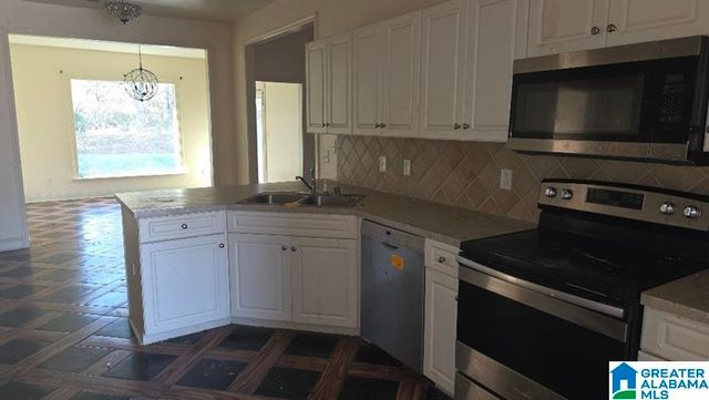 1013 IVY PLACE, Moody, AL 35004