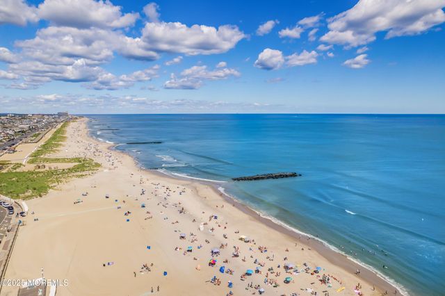 1 Railroad Avenue C3, Avon-by-the-sea, NJ 07717