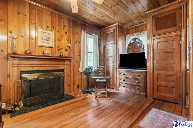 1602 Cherokee Rd, Florence, SC 29501