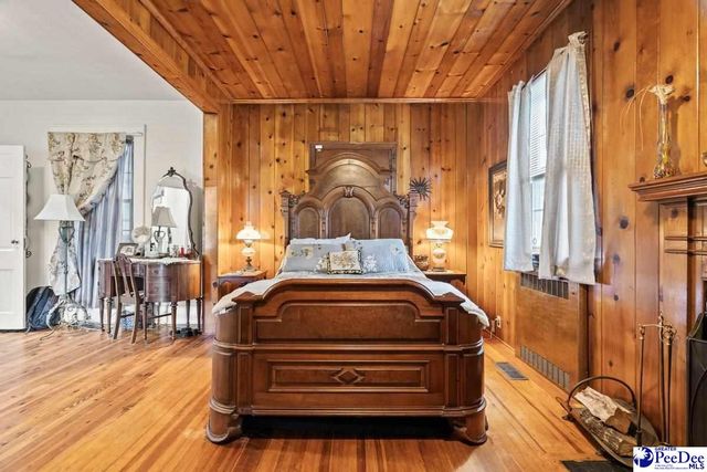 1602 Cherokee Rd, Florence, SC 29501