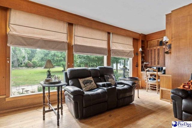 1602 Cherokee Rd, Florence, SC 29501