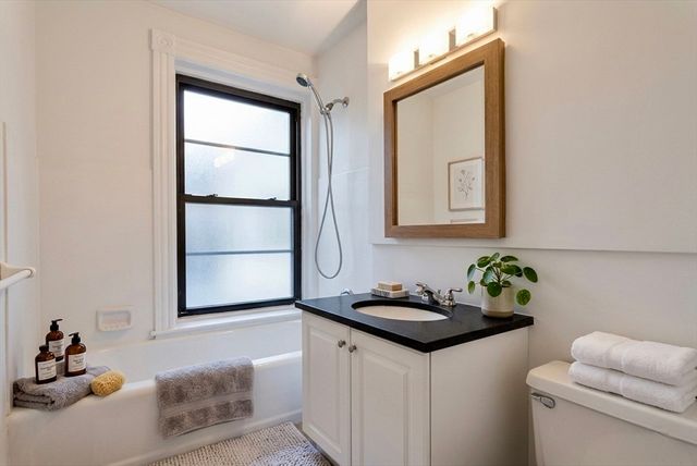 1666 Commonwealth Avenue 52, Boston, MA 02135