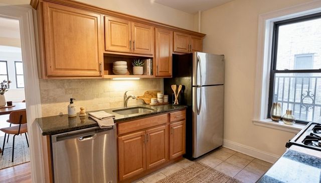 1666 Commonwealth Avenue 52, Boston, MA 02135